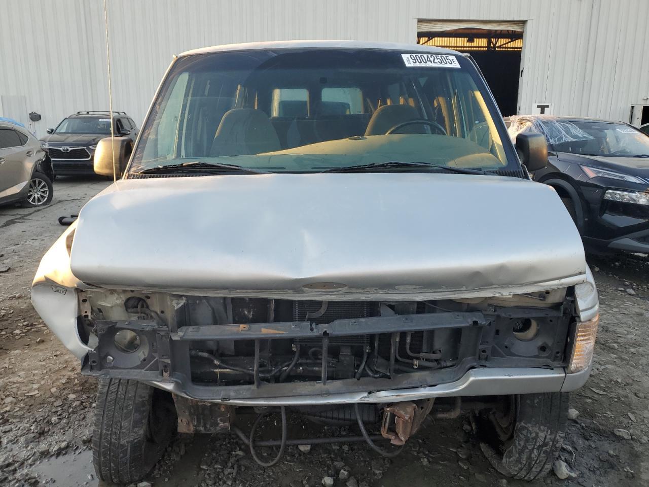 1998 Ford Econoline - Фото 5