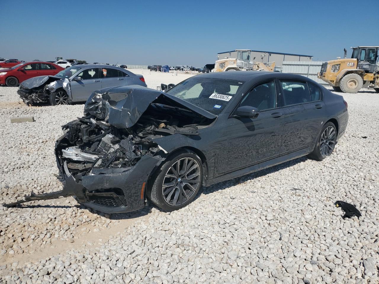 2022 BMW 740 I