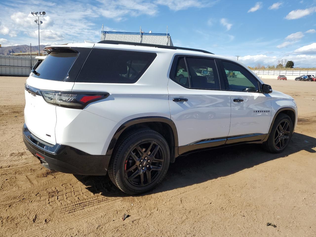 2018 Chevrolet Traverse Premier - Фото 3