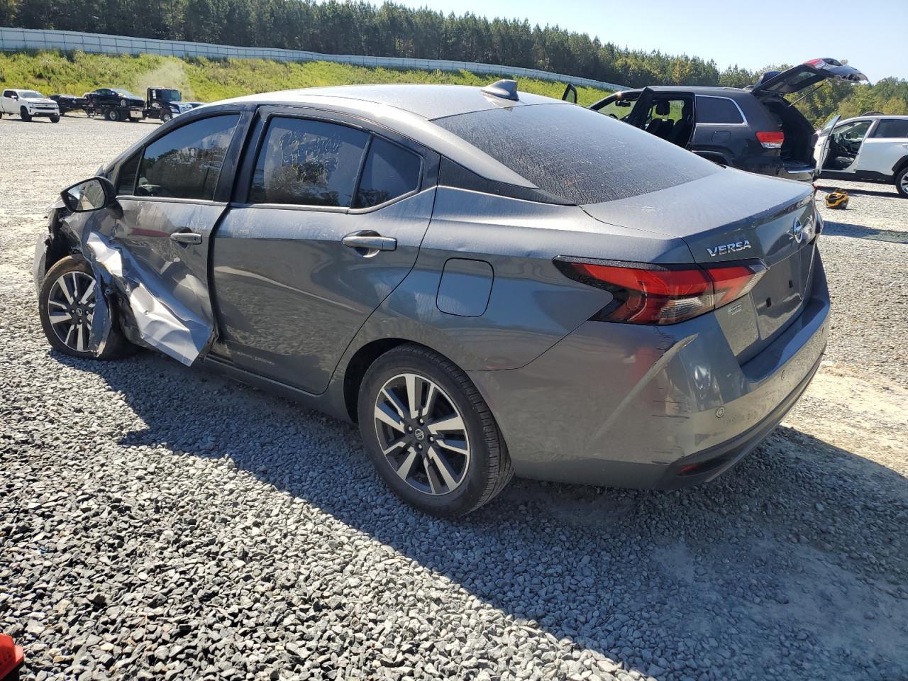 2021 Nissan Versa Sv - Фото 2
