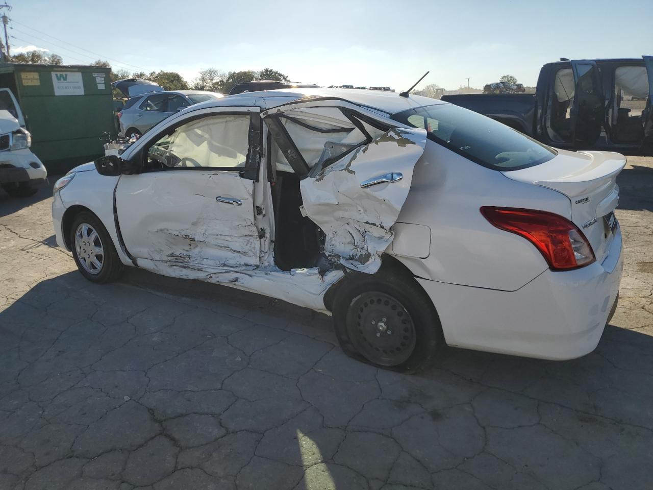 2019 Nissan Versa S - Image 2