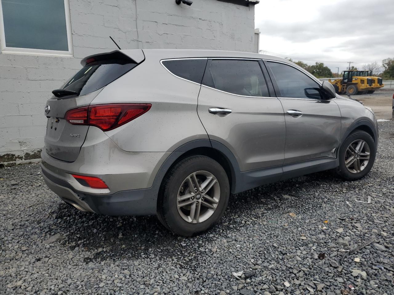 2018 Hyundai Santa Fe Sport - Image 3