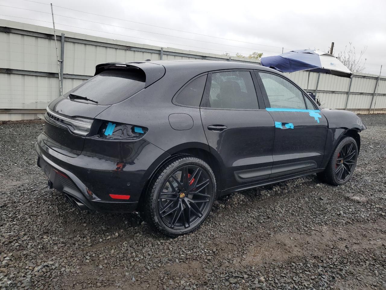 2023 Porsche Macan Gts - Image 3