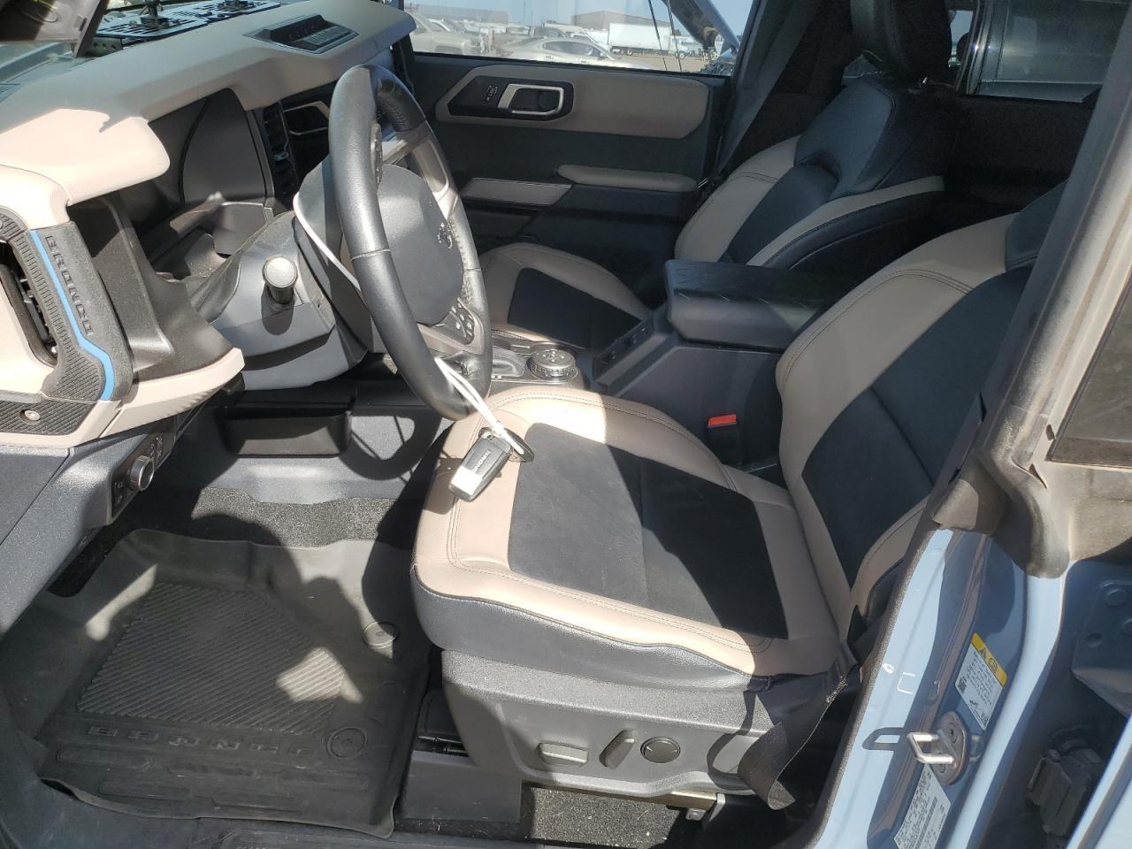 2023 Ford Bronco Base - Фото 7