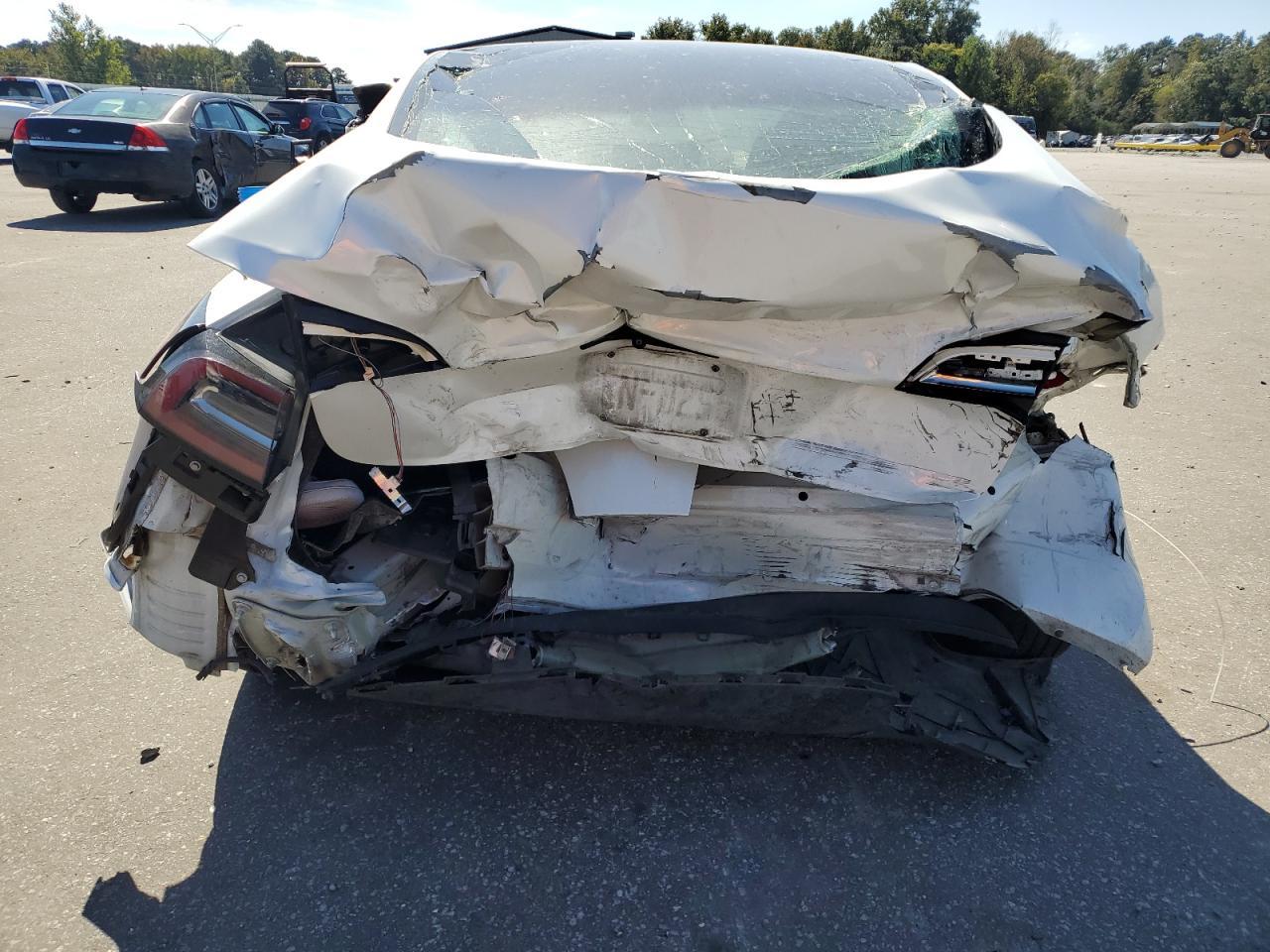 2018 Tesla Model 3 - Image 6