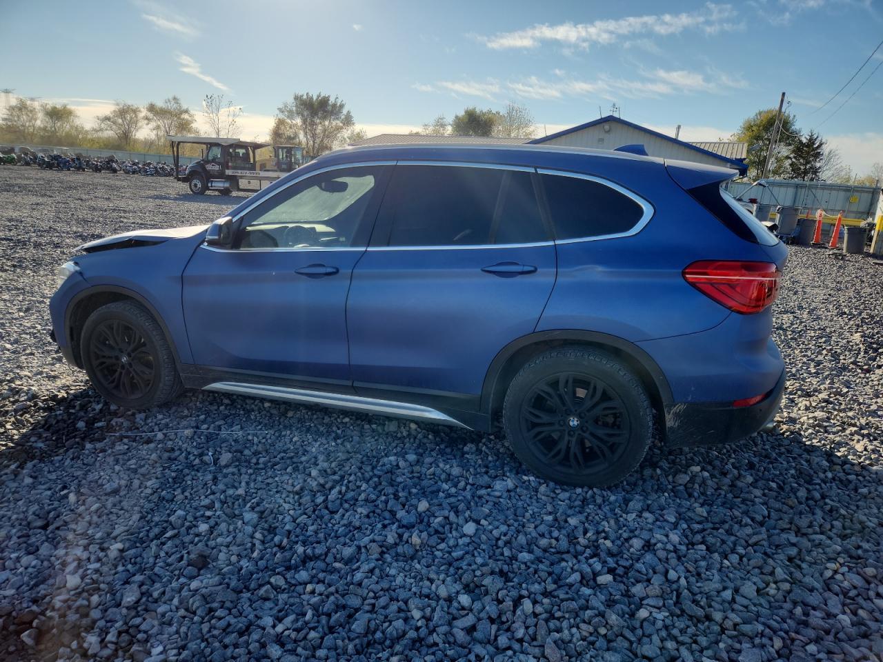 2018 BMW X1 xDrive28I - Фото 2