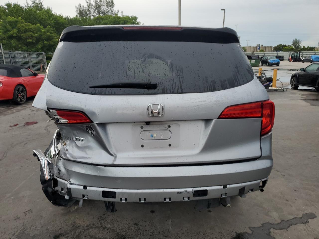 2016 Honda Pilot Lx - Image 6