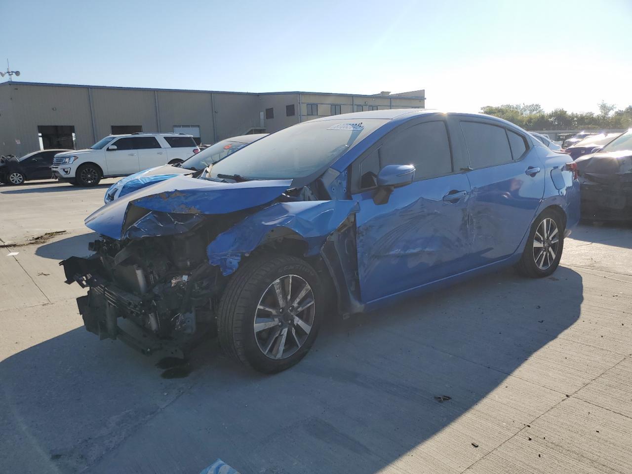 2021 Nissan Versa Sv