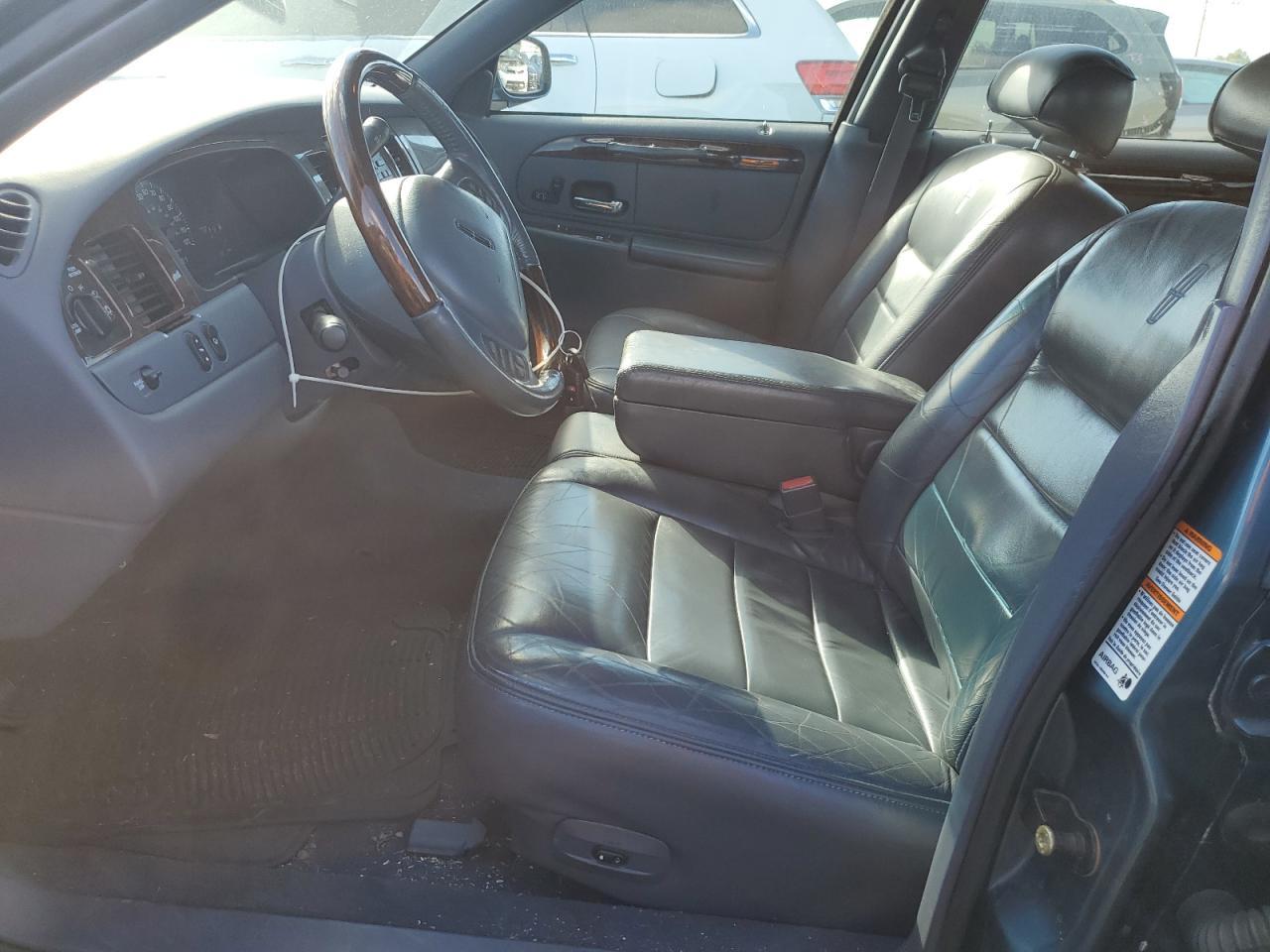 2001 Lincoln Town Car Signature - Фото 7