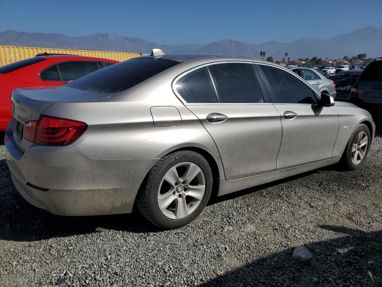 2013 BMW 528 Xi - Фото 3