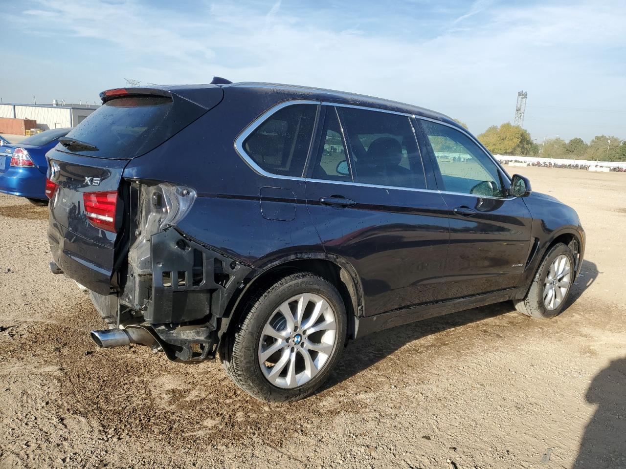 2015 BMW X5 xDrive35I - Фото 3