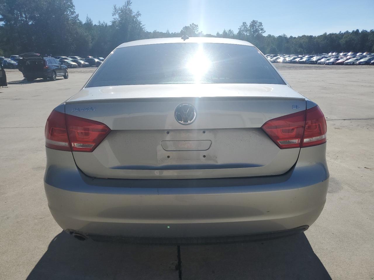 2013 Volkswagen Passat Se - Фото 6