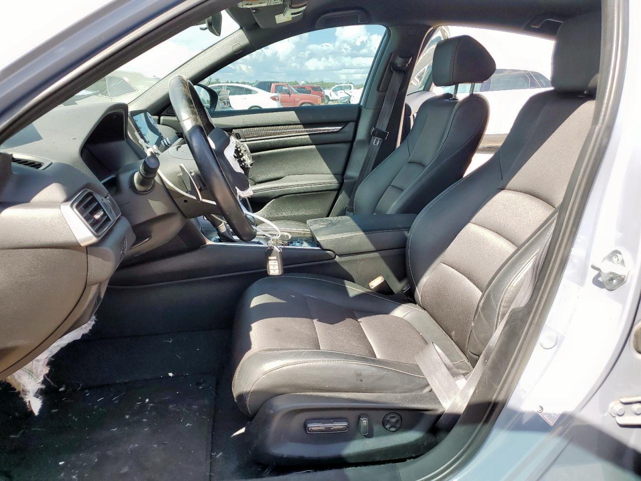 2022 Honda Accord Sport - Фото 7