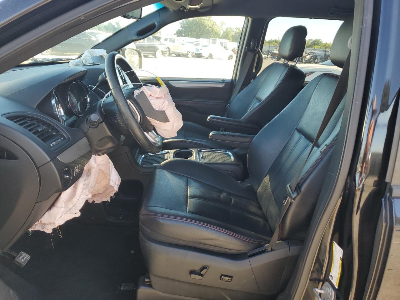 2017 Dodge Grand Caravan Gt - Image 7
