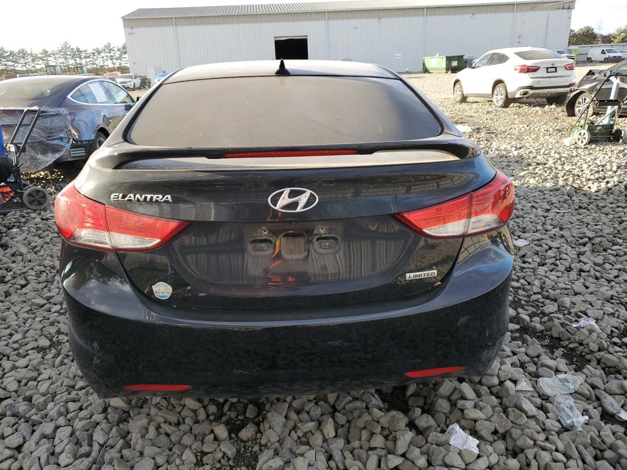 2013 Hyundai Elantra Gls - Фото 6