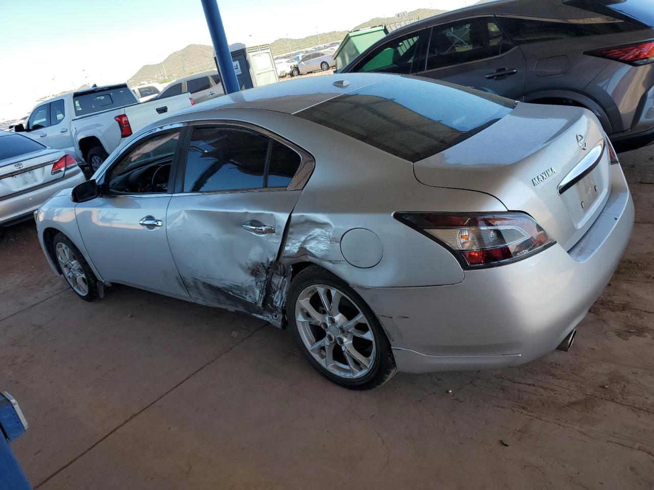 2012 Nissan Maxima S - Image 2