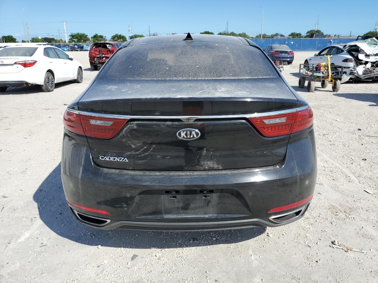 2018 Kia Cadenza Luxury - Image 6