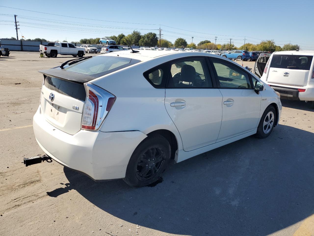 2012 Toyota Prius - Фото 3