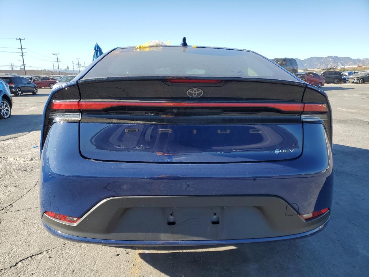 2024 Toyota Prius Le - Фото 6