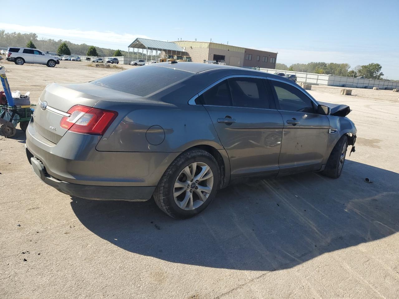 2011 Ford Taurus Sel - Фото 3