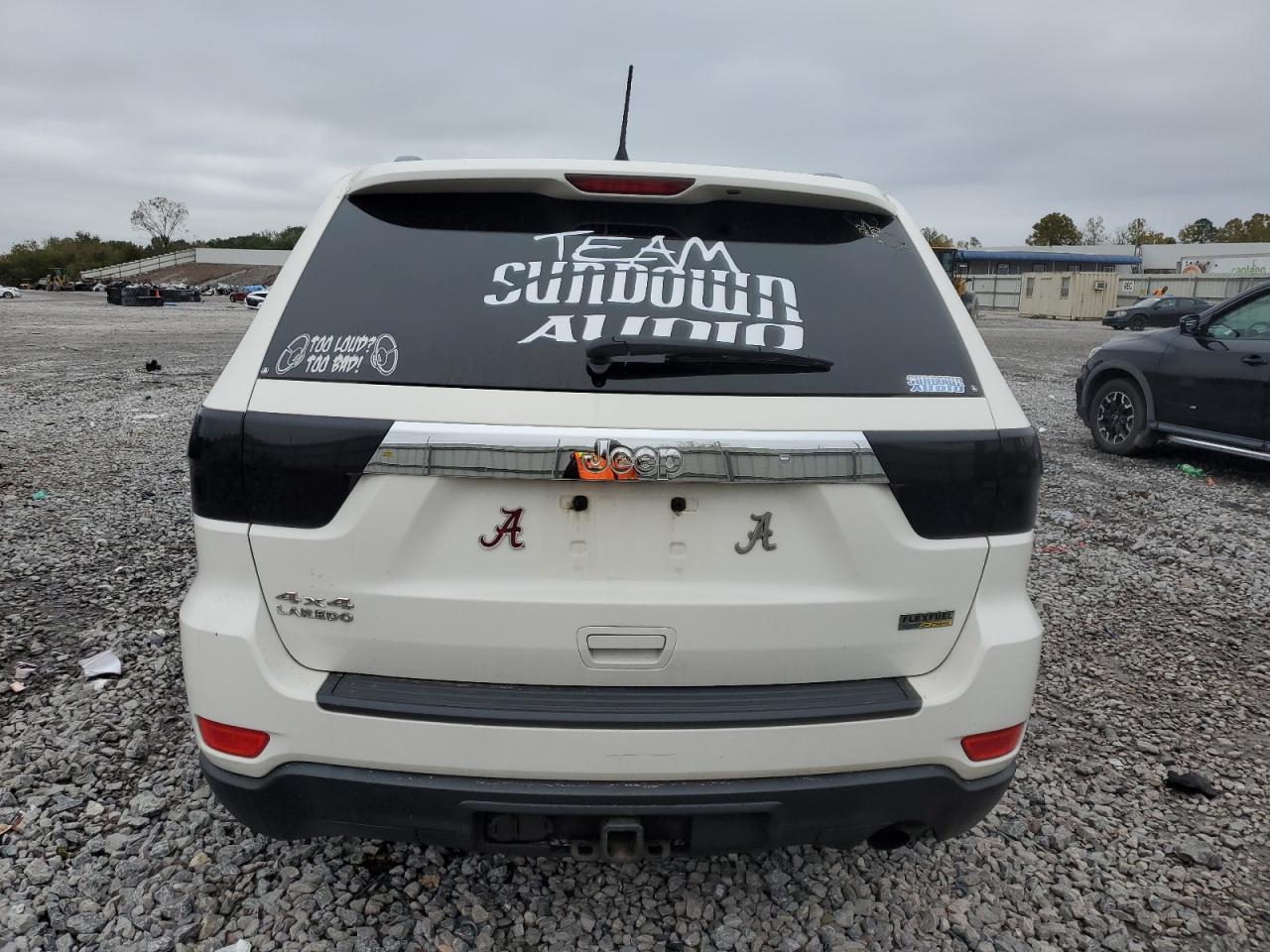 2011 Jeep Grand Cherokee Laredo - Фото 6