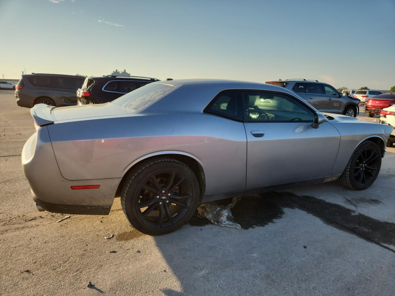 2018 Dodge Challenger Sxt - Фото 3