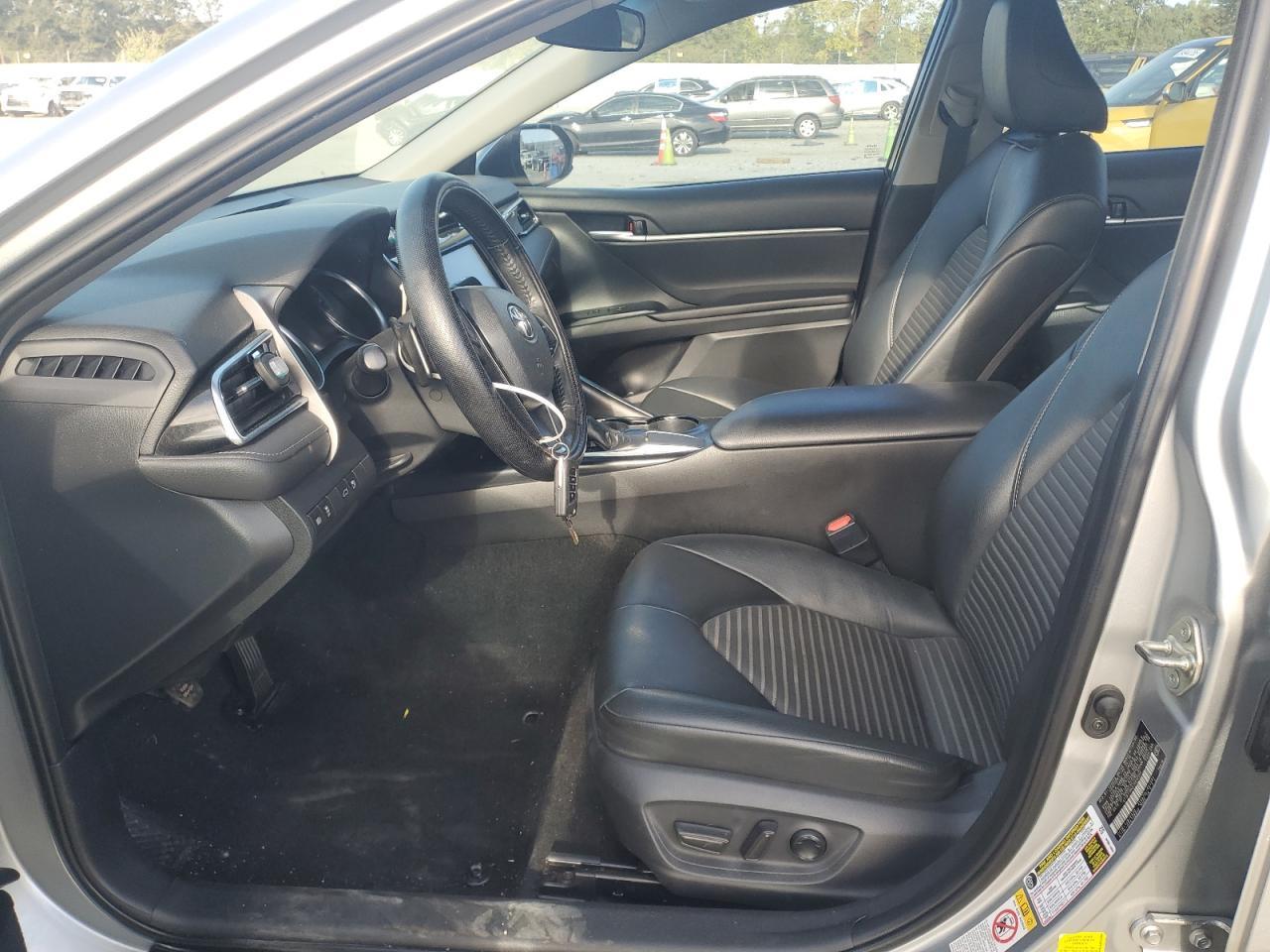 2018 Toyota Camry L - Image 7