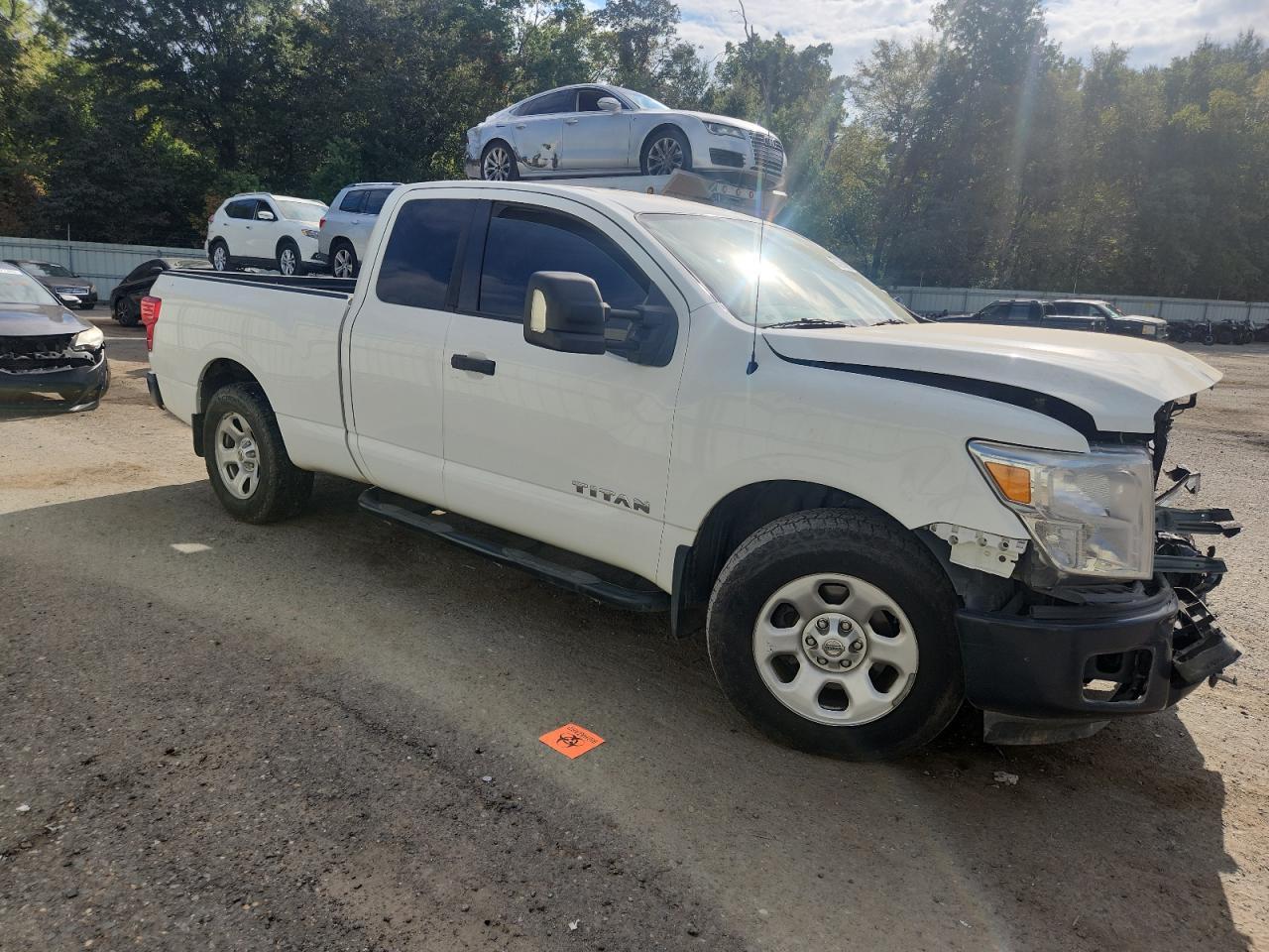 2017 Nissan Titan Sv - Фото 4