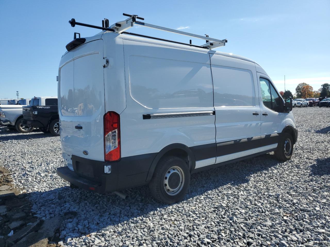 2023 Ford Transit T-250 - Фото 3