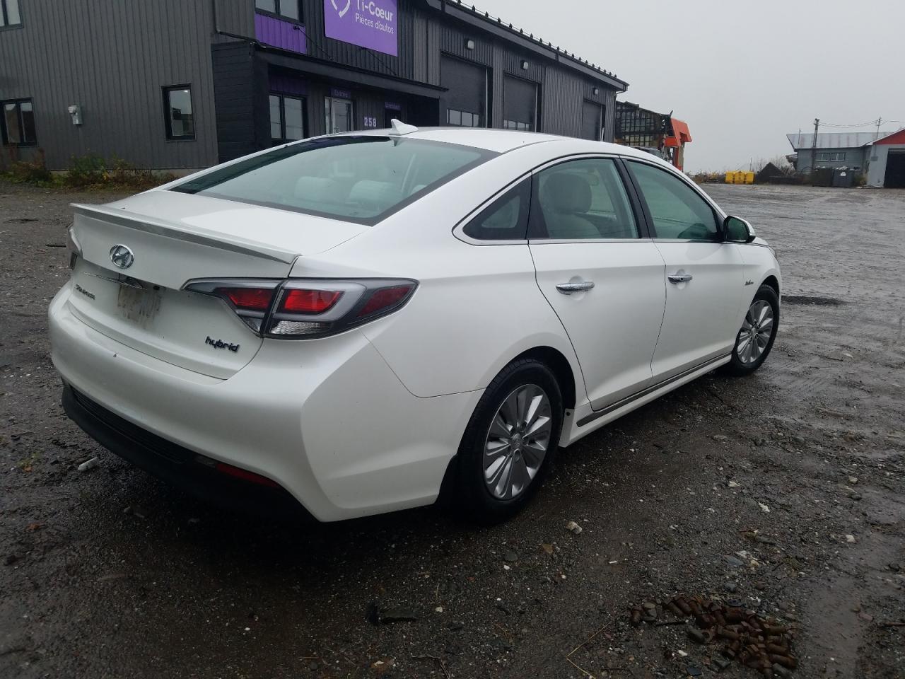 2016 Hyundai Sonata Hybrid - Фото 3