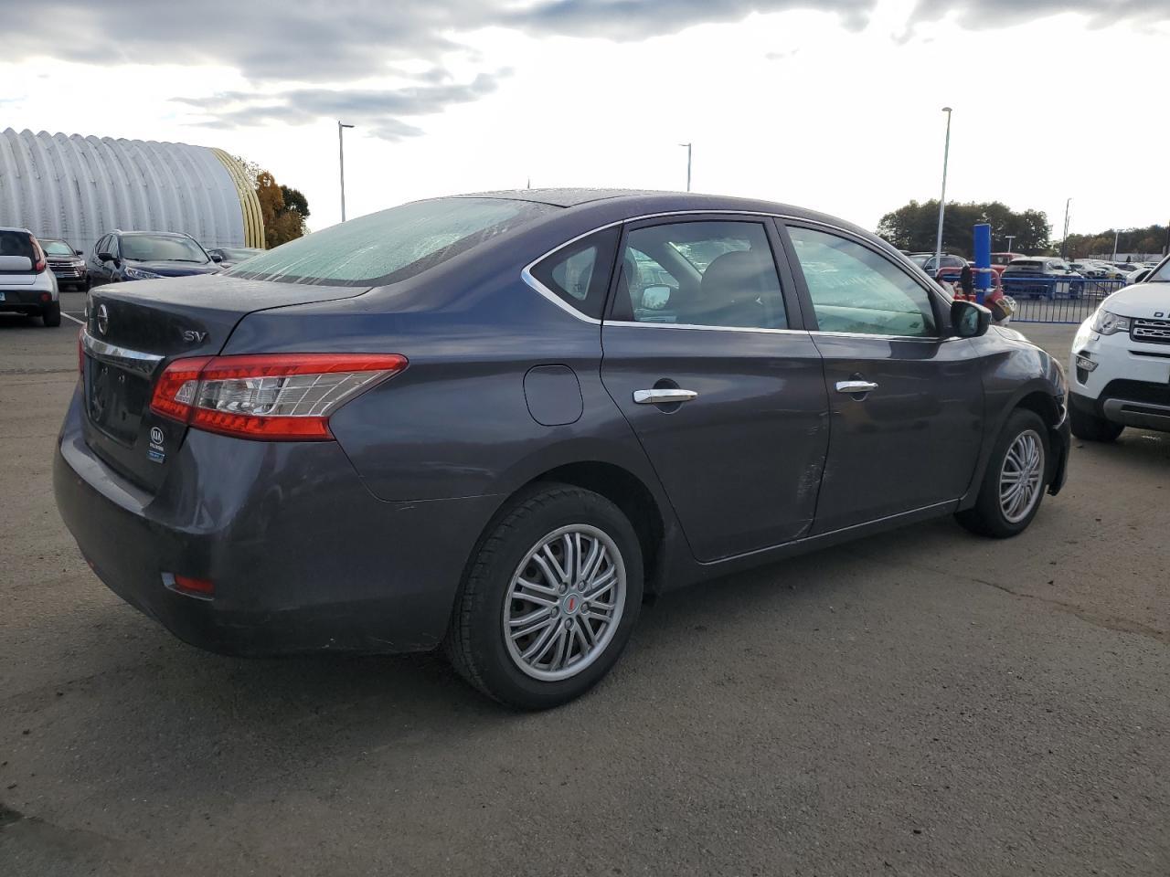 2014 Nissan Sentra S - Image 3