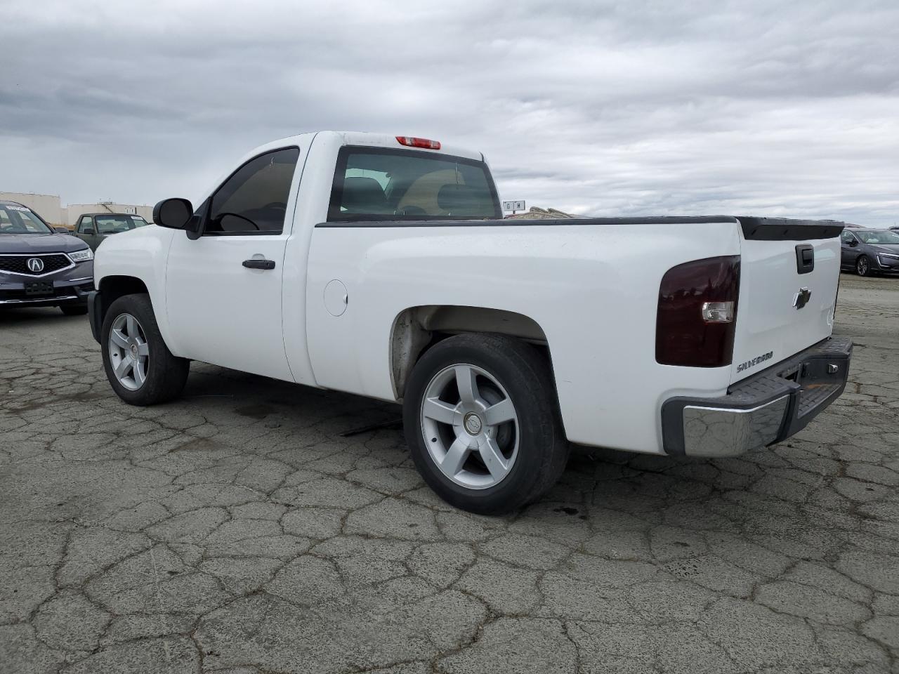 2013 Chevrolet Silverado C1500 - Фото 2