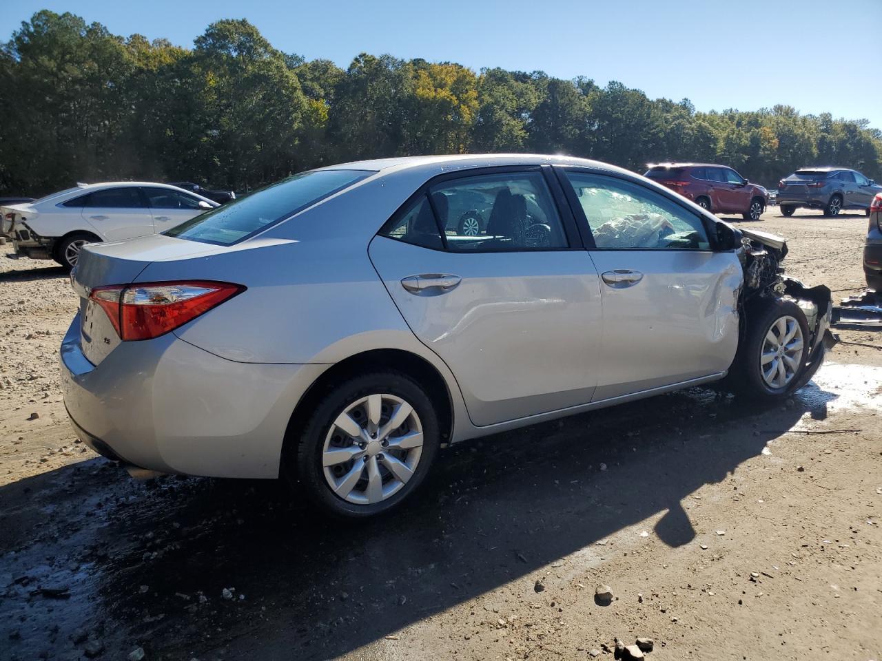 2016 Toyota Corolla Le - Image 3