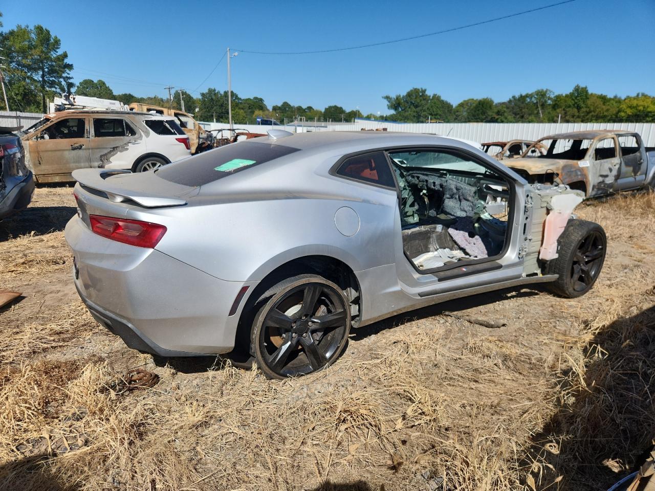 2017 Chevrolet Camaro Ss - Image 3