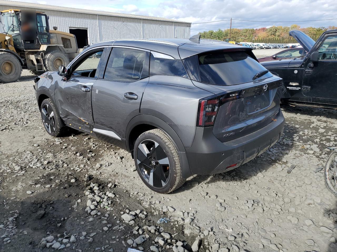 2025 Nissan Kicks Sr - Фото 2