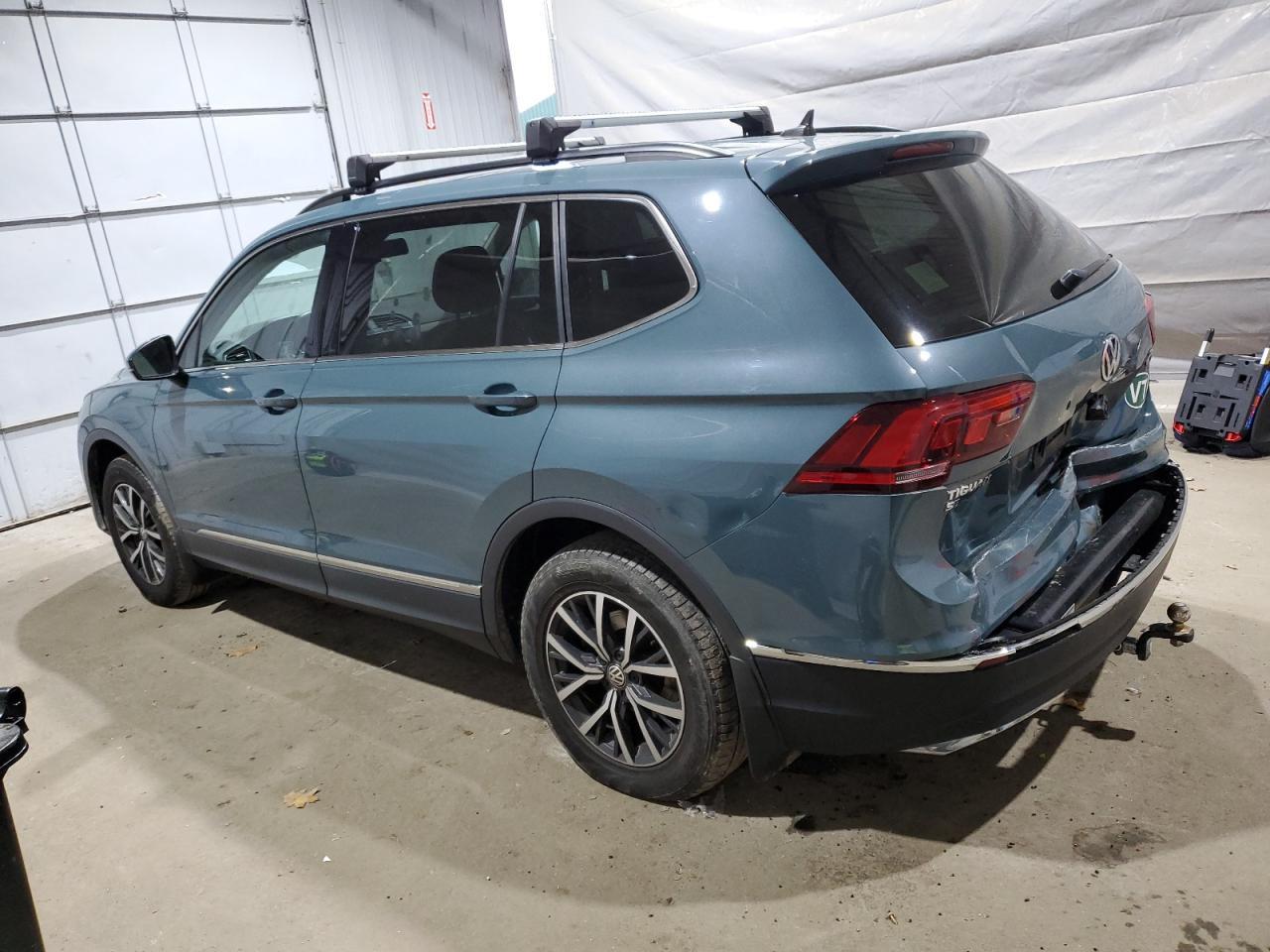 2020 Volkswagen Tiguan Se - Фото 2