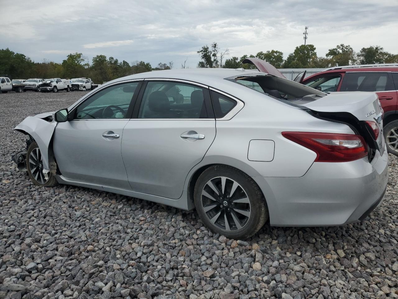2018 Nissan Altima 2.5 - Фото 2