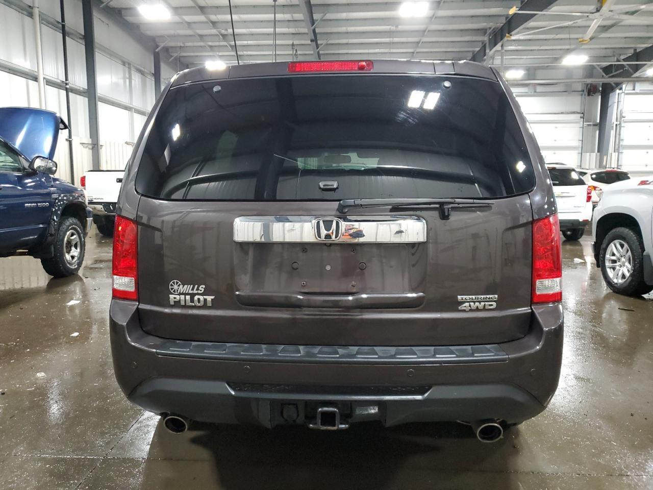 2012 Honda Pilot Touring - Image 6