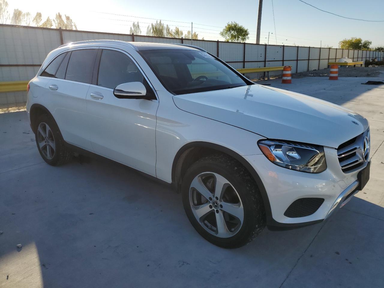 2019 Mercedes-Benz Glc 300 - Image 4
