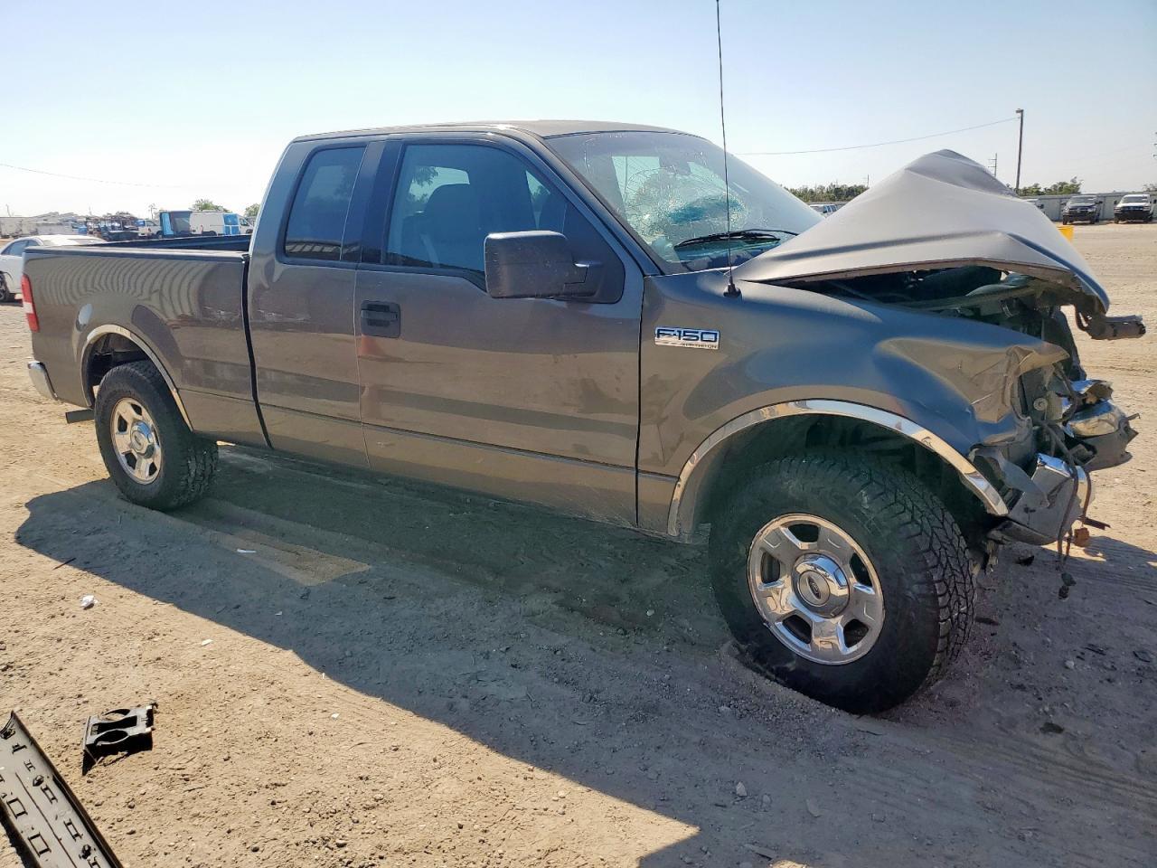 2004 Ford F150 - Фото 4