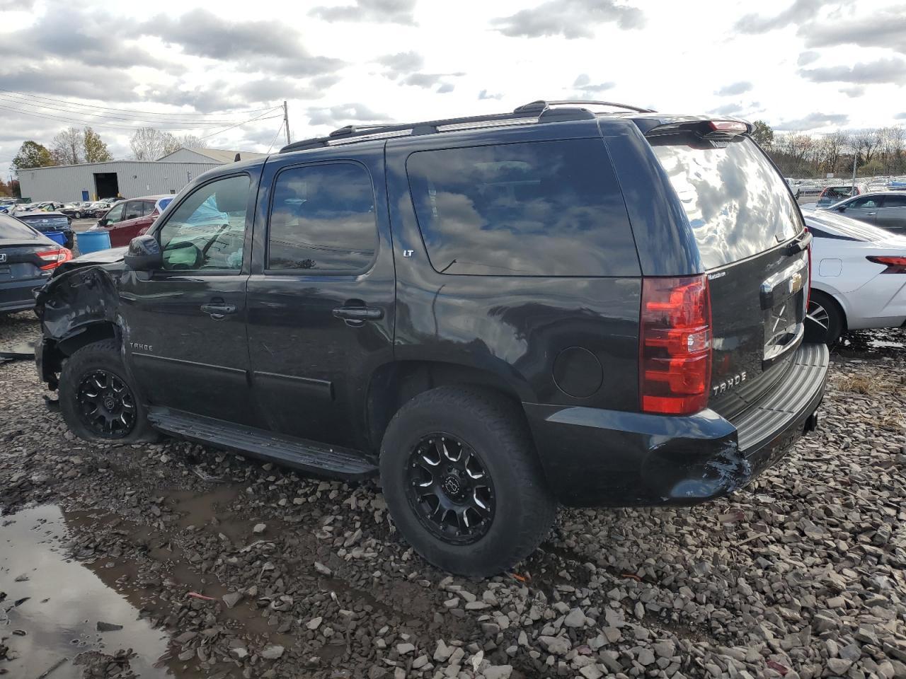 2011 Chevrolet Tahoe K1500 Lt - Фото 2
