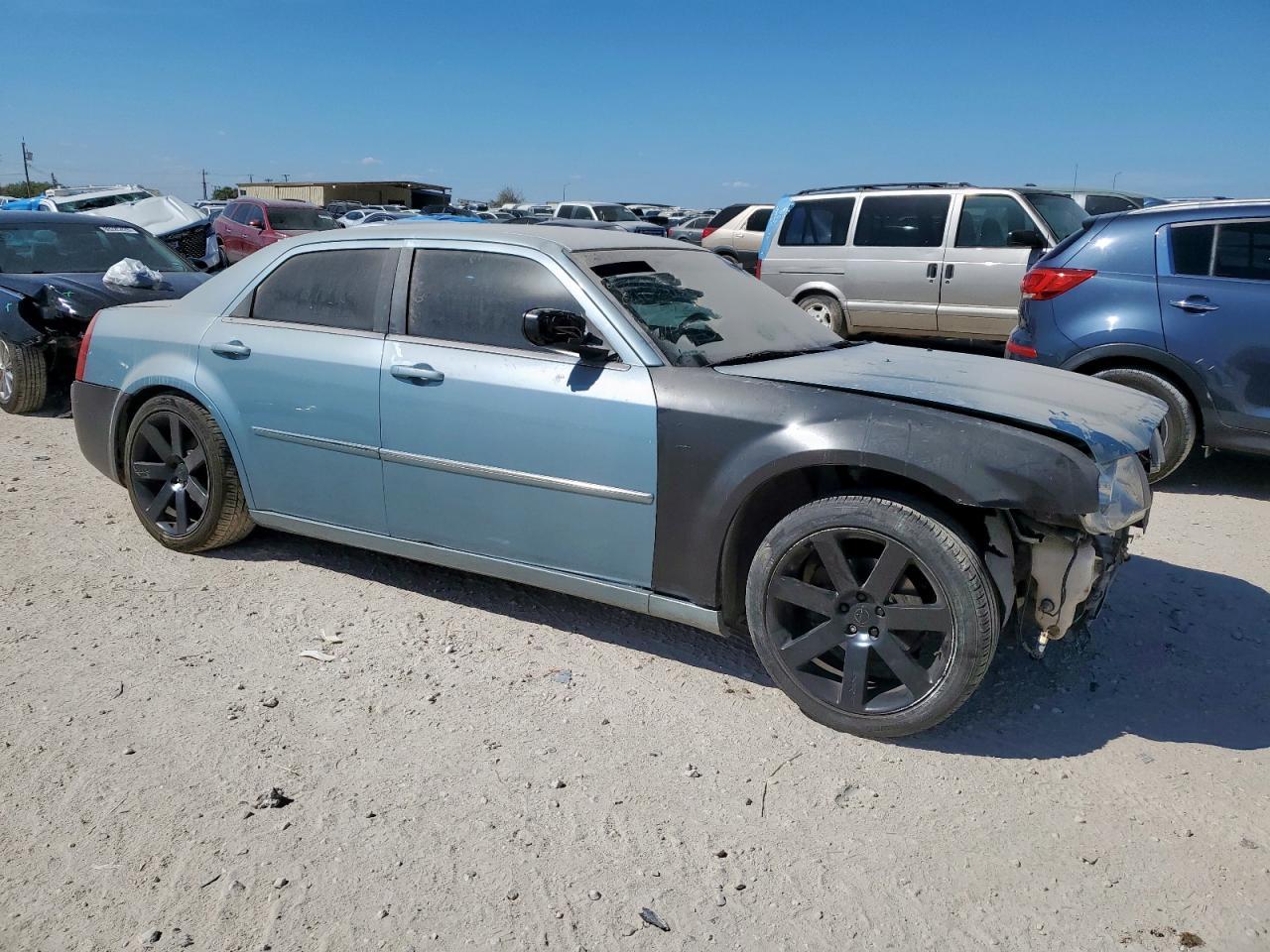 2009 Chrysler 300 Touring - Фото 4
