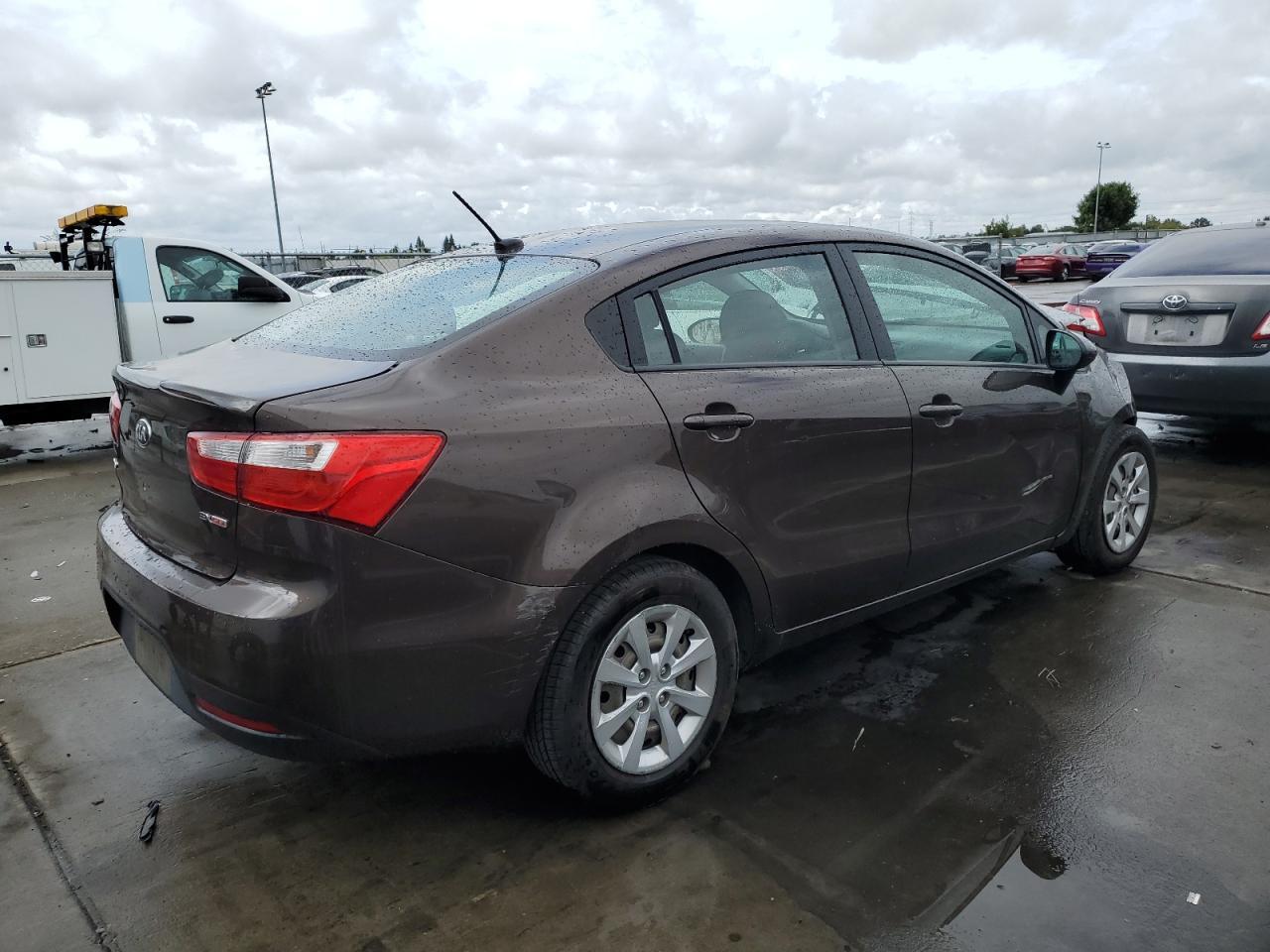 2013 Kia Rio Ex - Фото 3