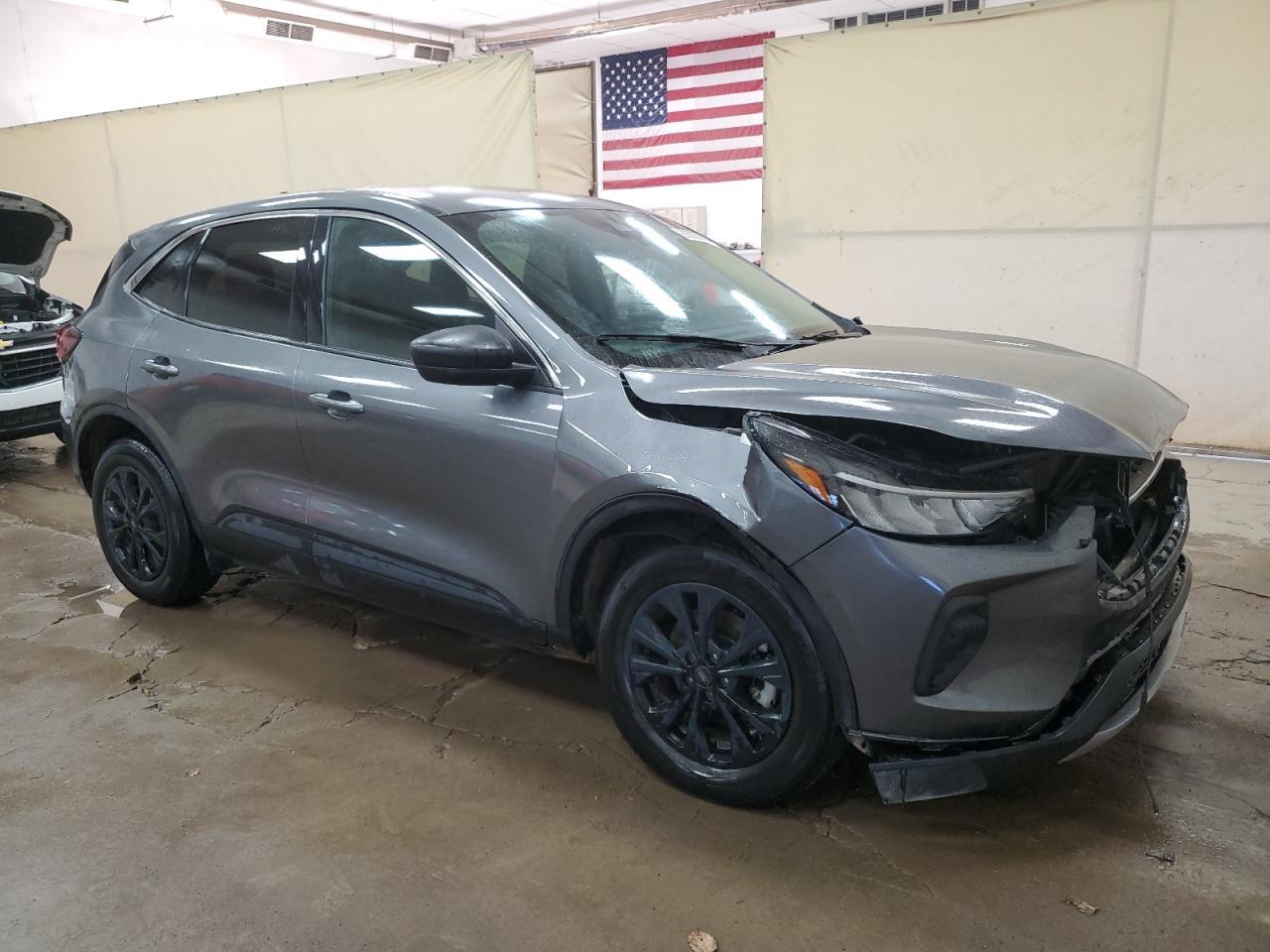 2023 Ford Escape Active - Фото 4