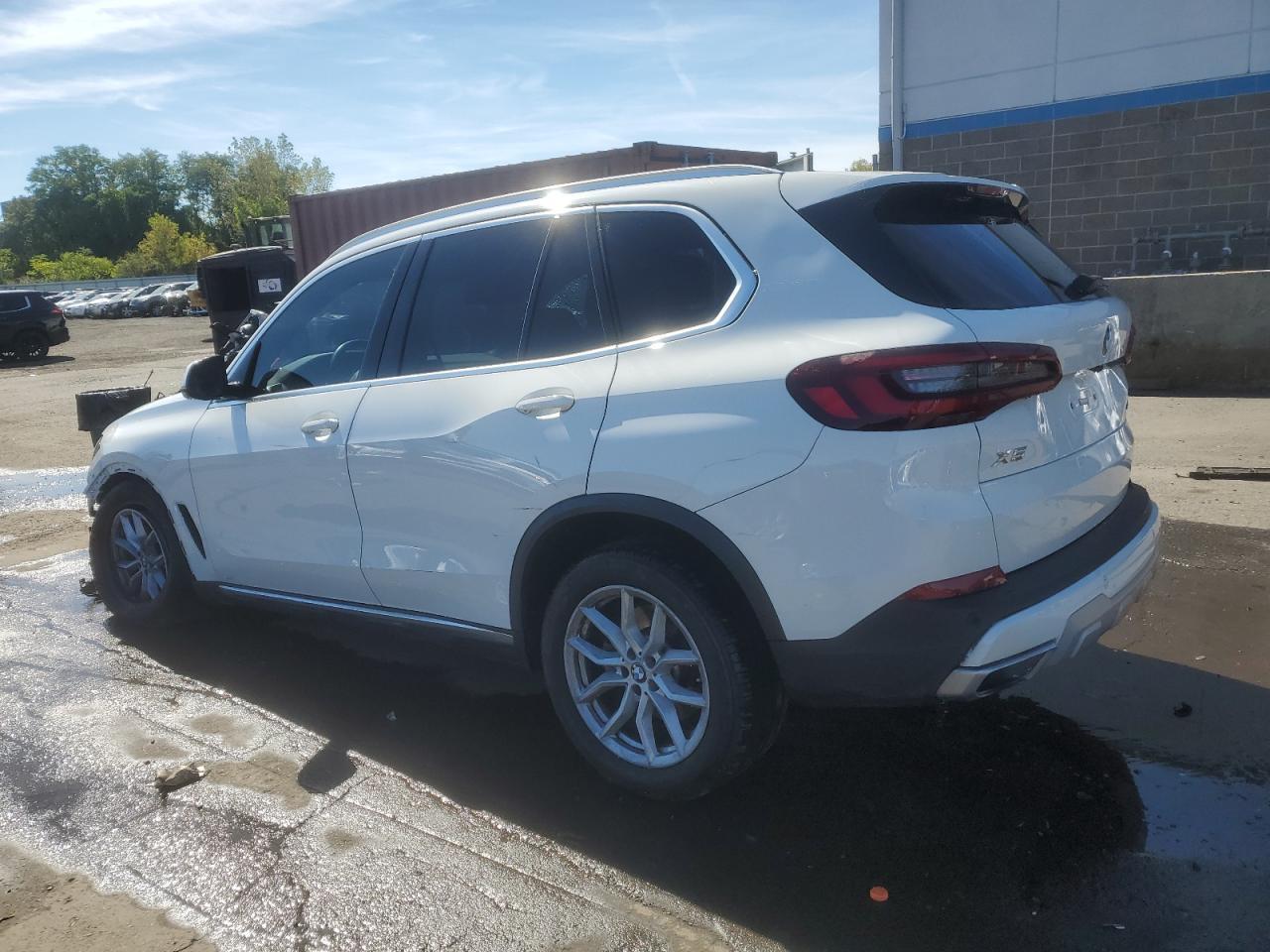 2022 BMW X5 xDrive40I - Фото 2