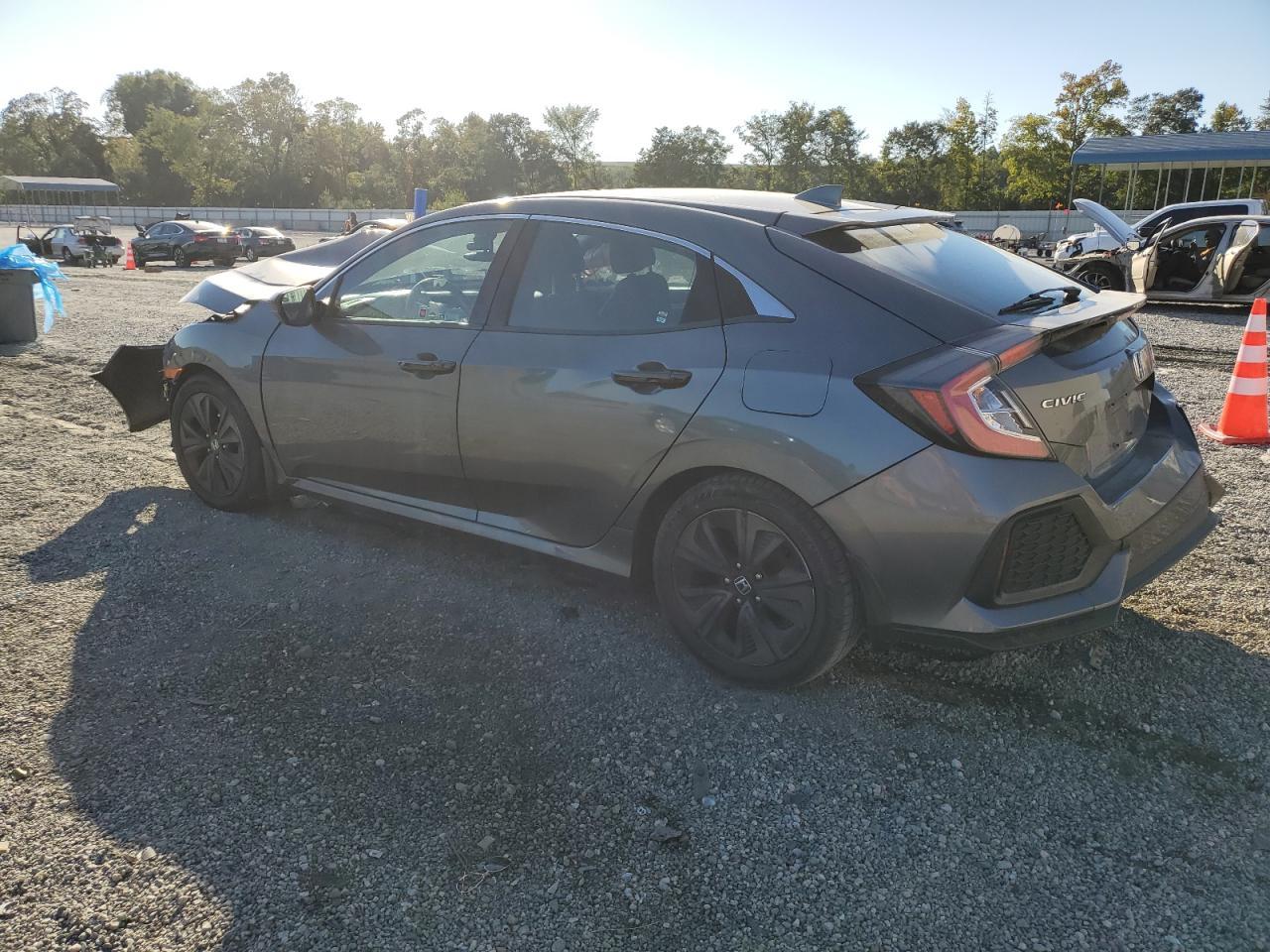 2019 Honda Civic Ex - Image 2