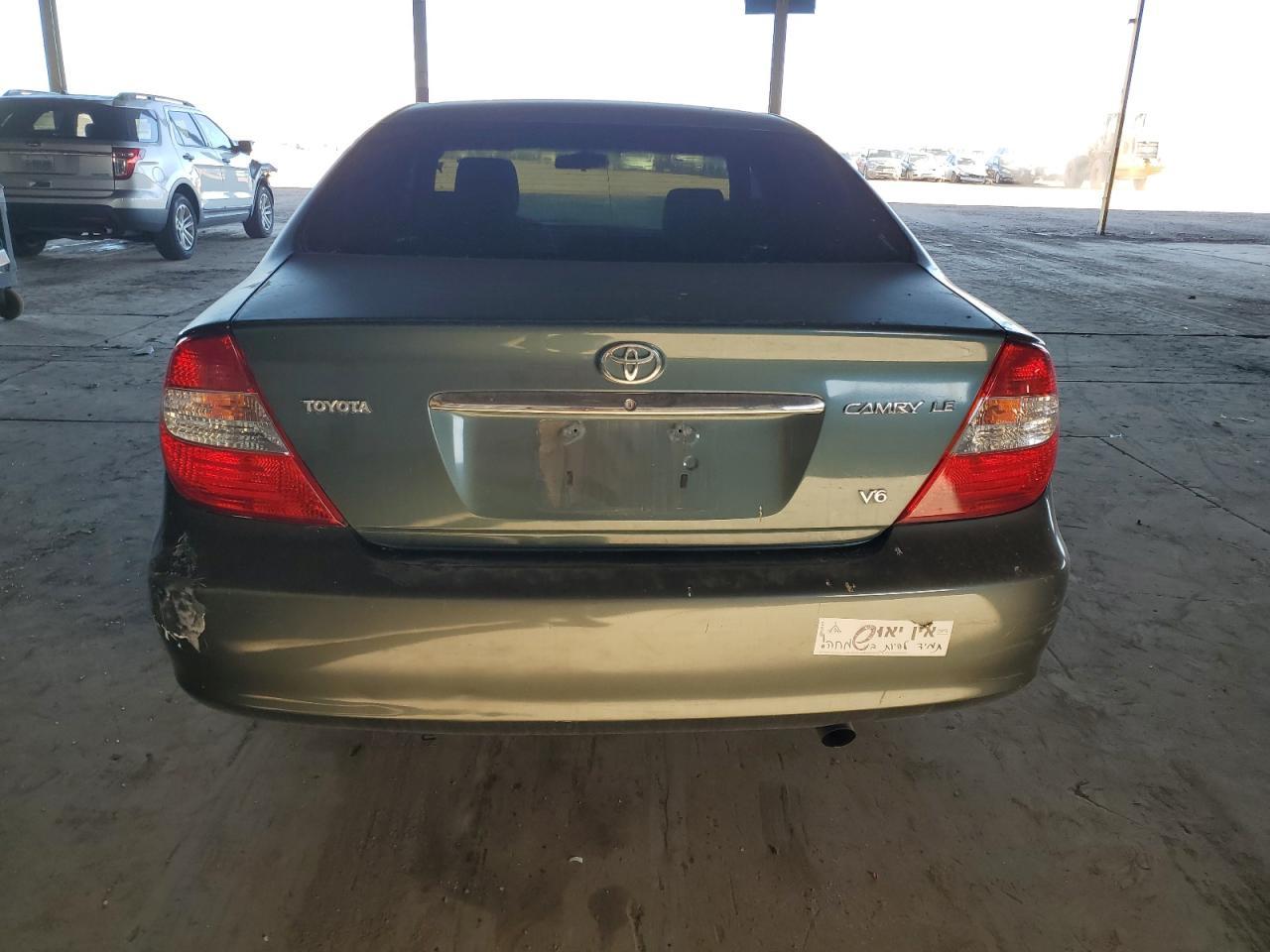 2004 Toyota Camry Le - Image 6