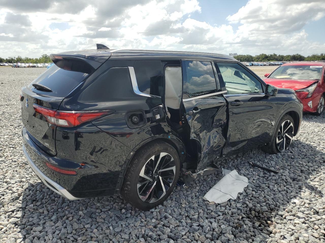 2022 Mitsubishi Outlander Sel - Фото 3