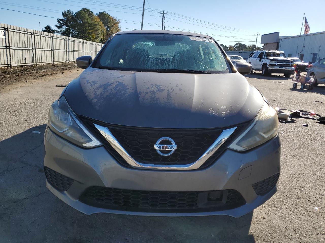 2018 Nissan Sentra S - Image 5