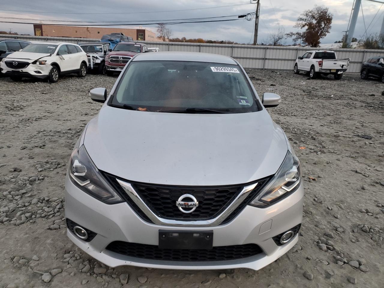 2017 Nissan Sentra S - Фото 5